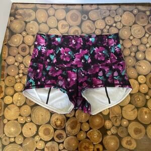 Lululemon High Waisted Floral Spandex Shorts (B)